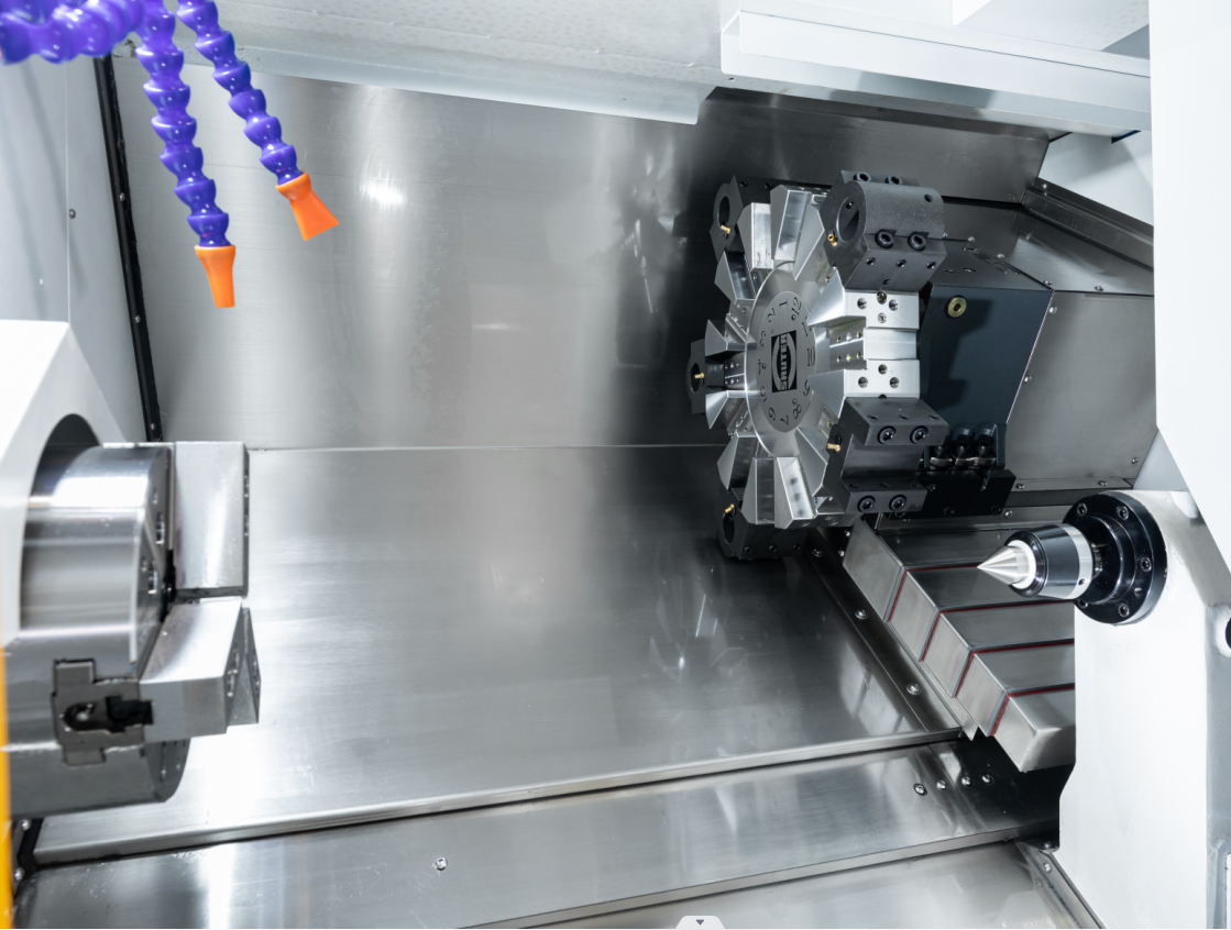 刀墖數(shu)控車牀（可加工500長）