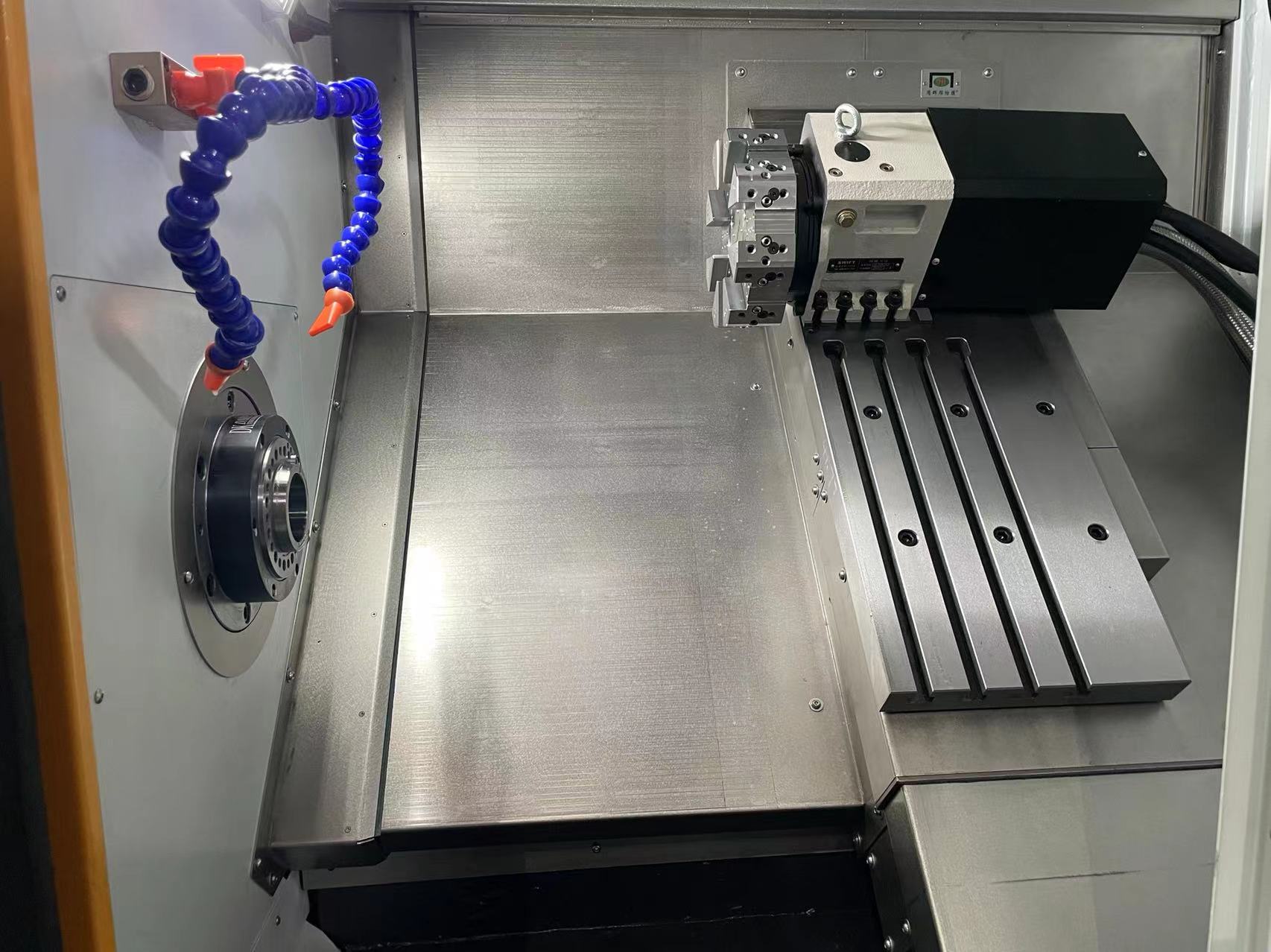 排刀+刀墖斜身數控車牀