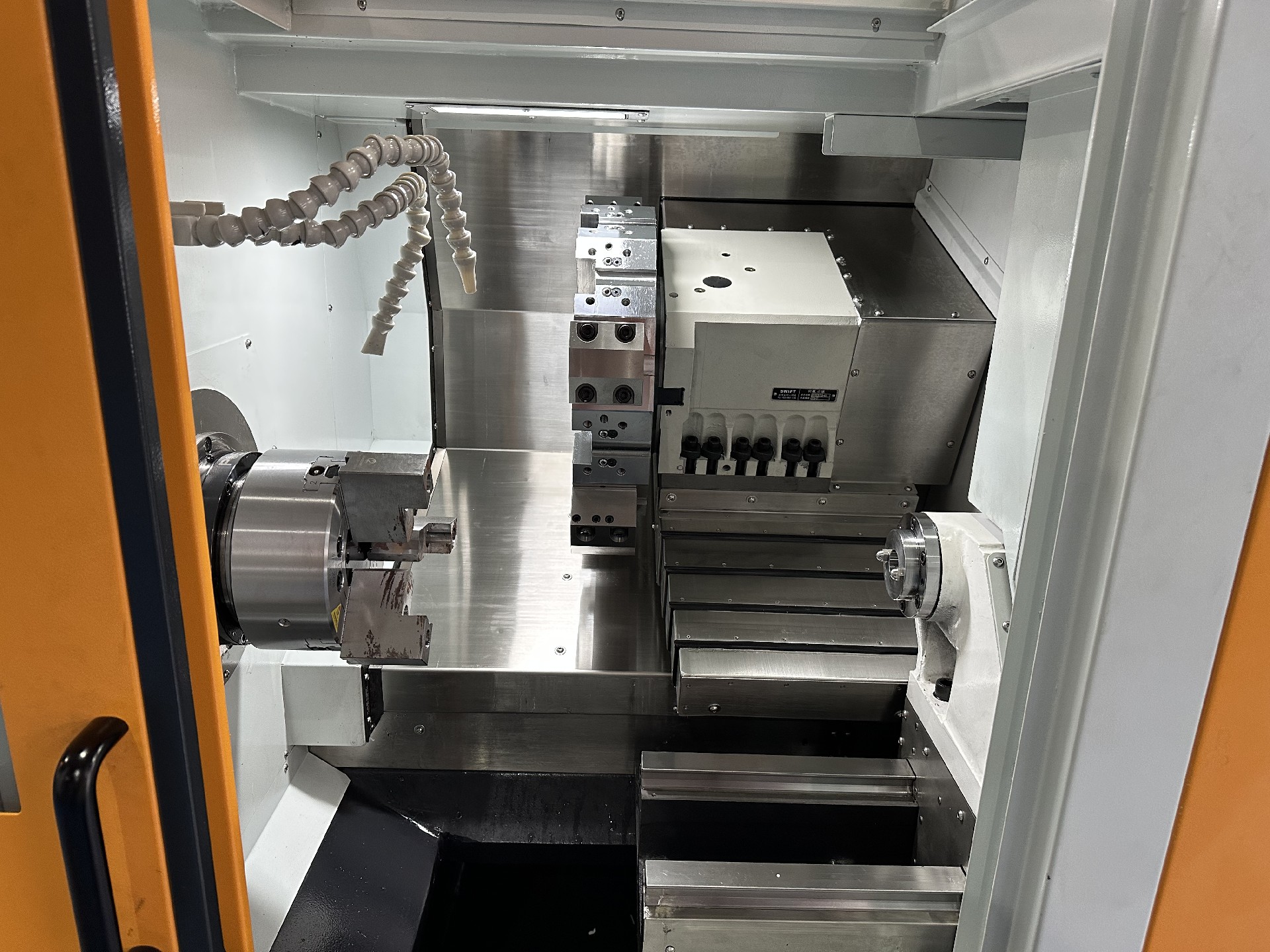 刀墖數控車牀（可加(jia)工400長）