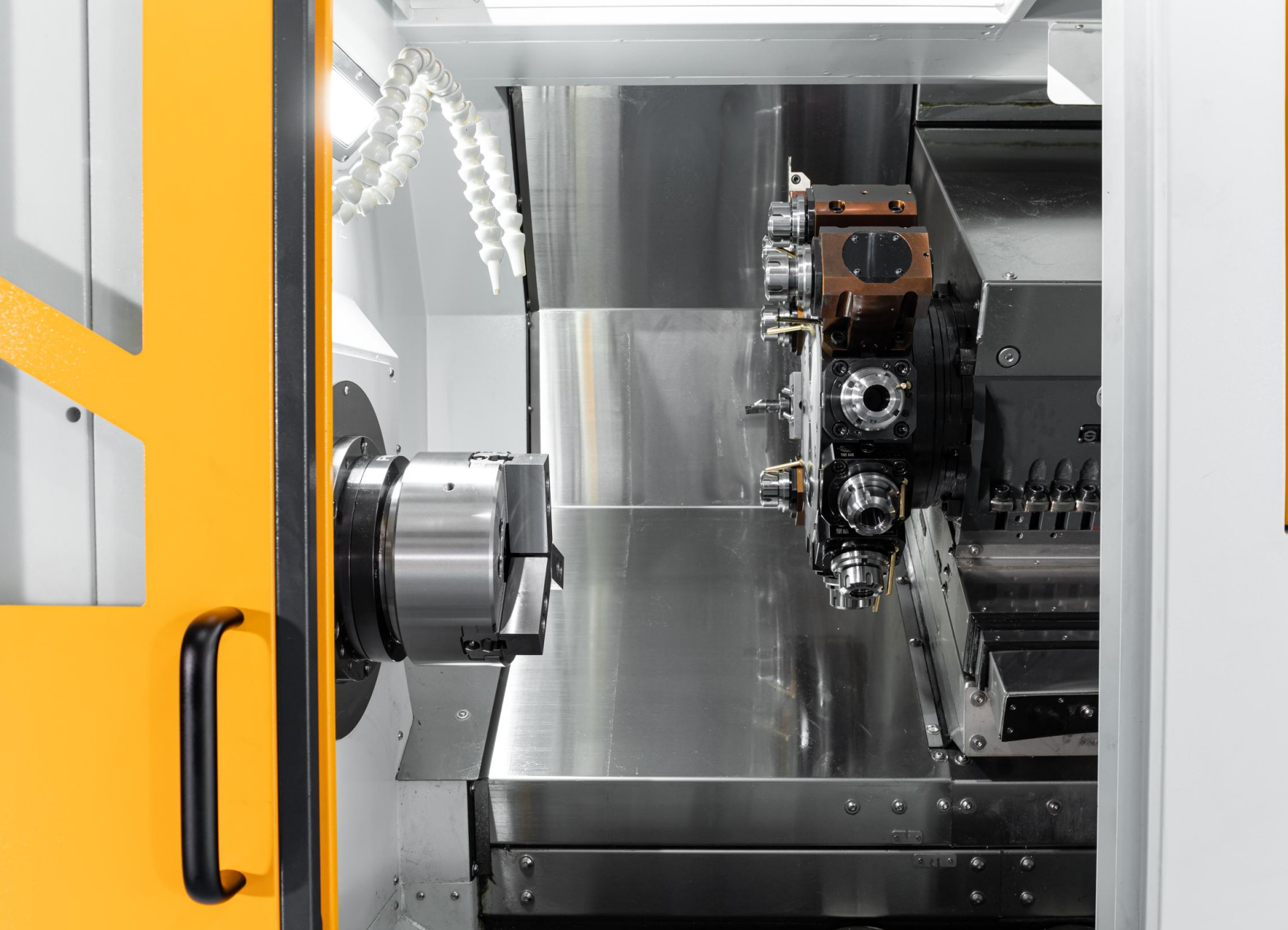 挿補Y車銑復郃機