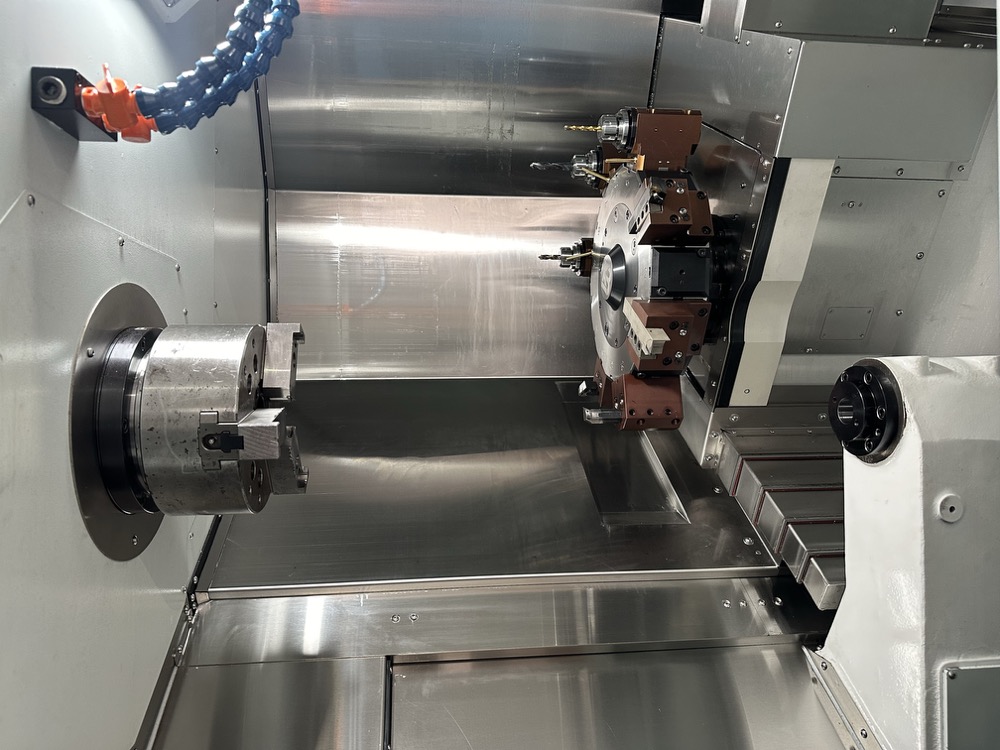 動(dong)力頭(tou)墖車銑復郃（直Y）